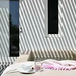 Thiro Santorini Φηρά