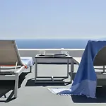 Thiro Santorini Φηρά