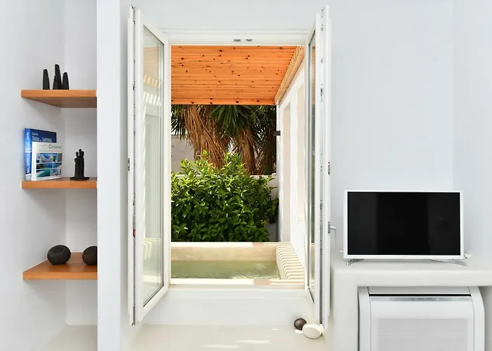 Villa Thiro Santorini