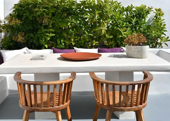 Thiro Santorini Villa