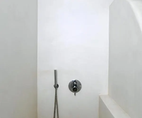 Thiro Santorini Villa Fira (Santorini)