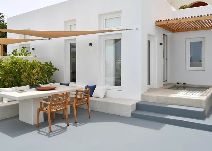 Thiro Santorini Villa