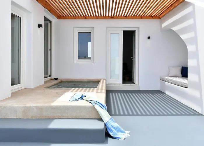 Thiro Santorini Villa Fira (Santorini)