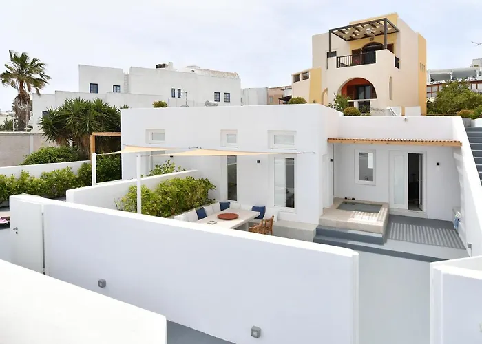 Thiro Santorini Villa Fira (Santorini)