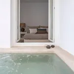 Vila Thiro Santorini *