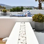 Thiro Santorini * Fira (Santorini)