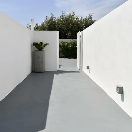 Villa Thiro Santorini