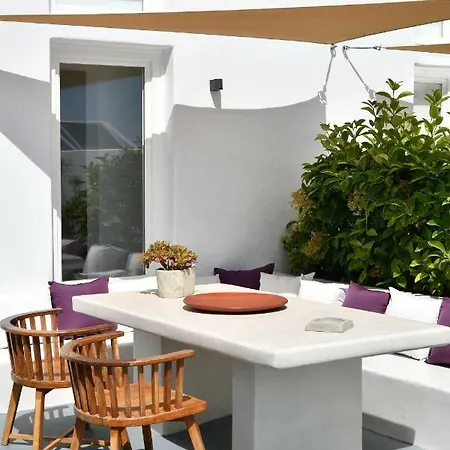 Thiro Santorini Fira (Santorini)