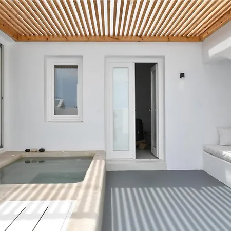 Vila Thiro Santorini Fira (Santorini)