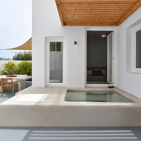 Thiro Santorini