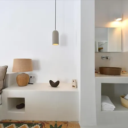 Thiro Santorini Villa *