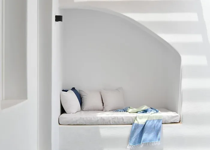 Thiro Santorini * Fira (Santorini)