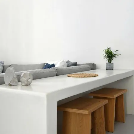 Thiro Santorini * Fira (Santorini)