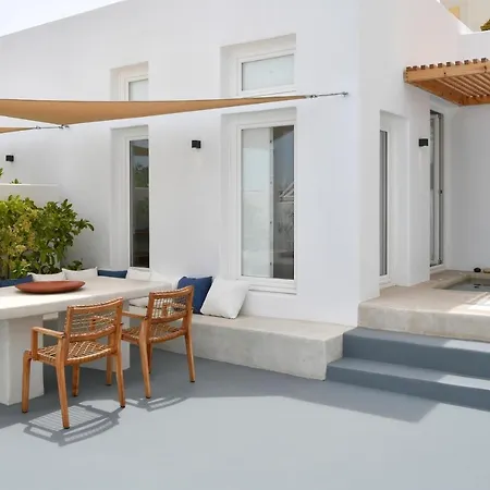Thiro Santorini Villa