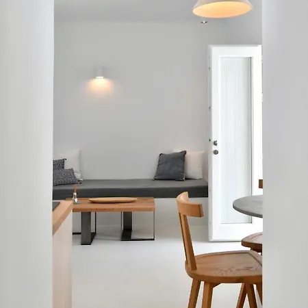 Villa Thiro Santorini *