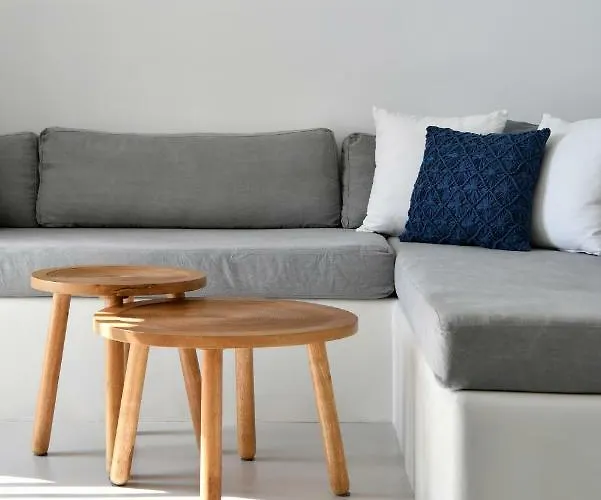 ثيرو سانتوريني ثيرا