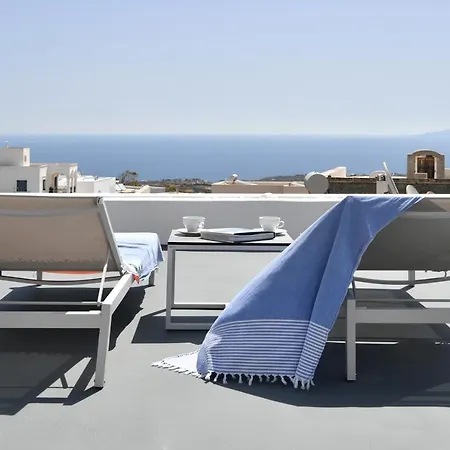 Thiro Santorini Villa *