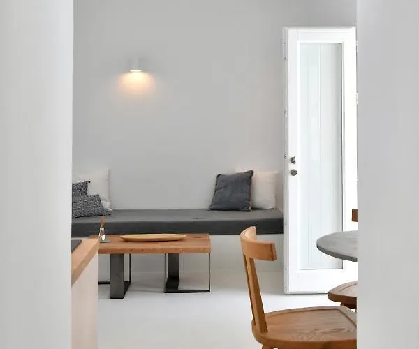 Villa Thiro Santorini *